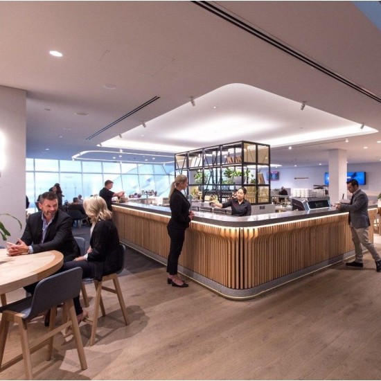 Access Qantas Club membership at discounted rates